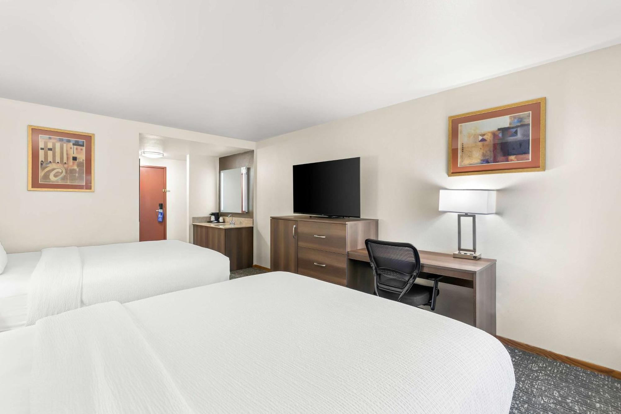 Best Western West Towne Suites Madison Bagian luar foto
