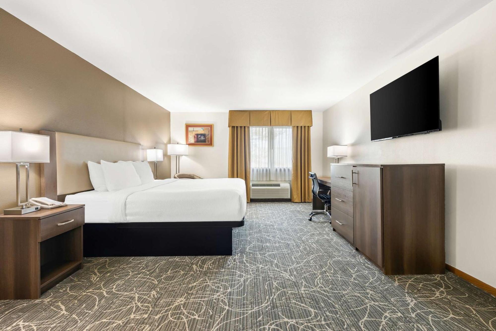 Best Western West Towne Suites Madison Bagian luar foto