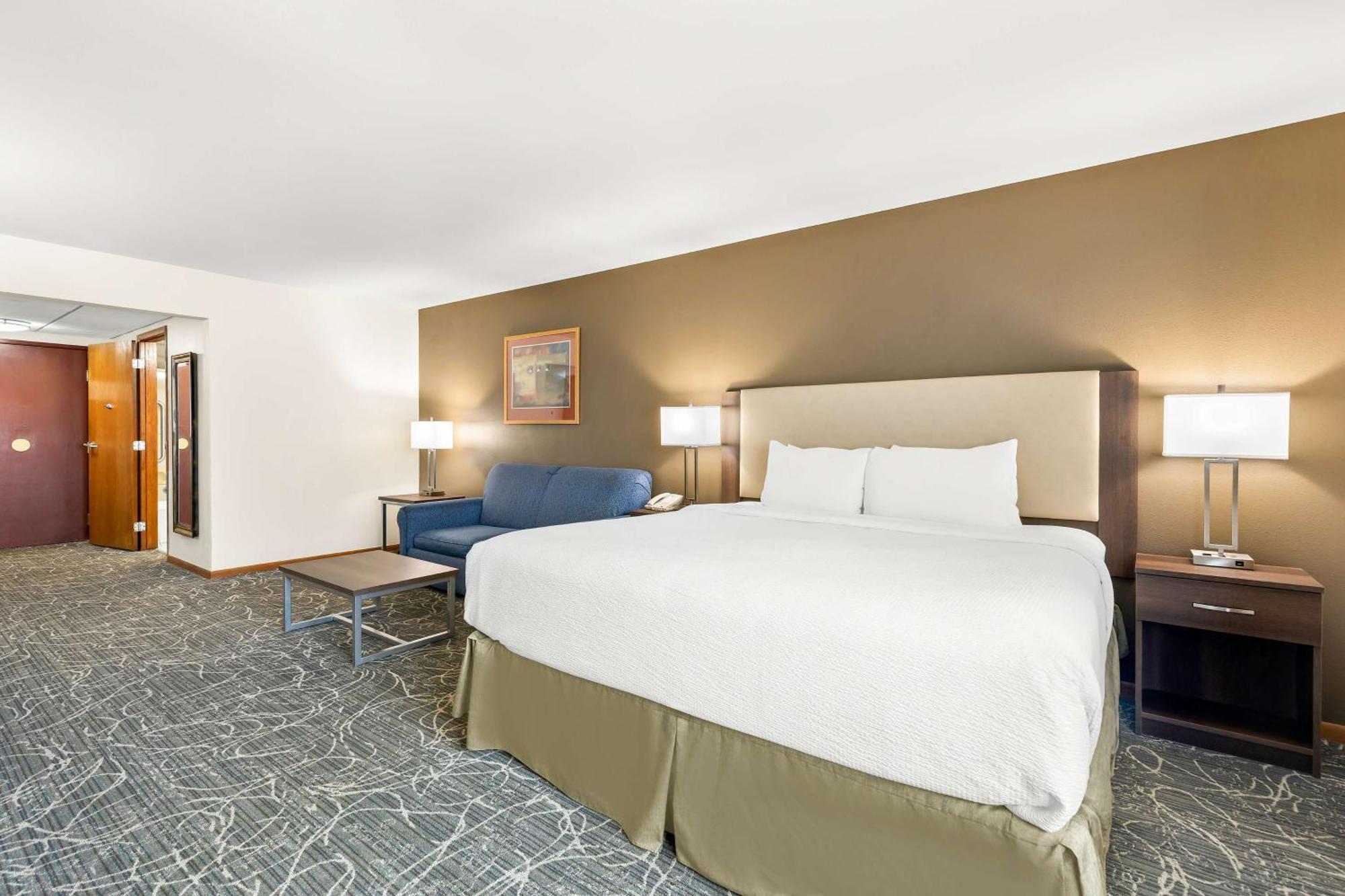 Best Western West Towne Suites Madison Bagian luar foto